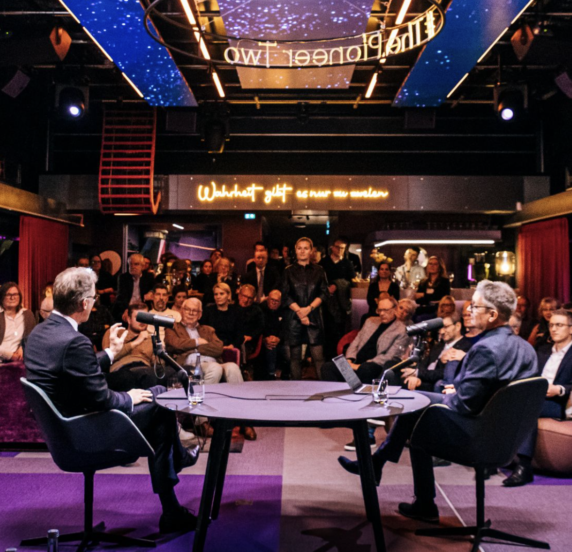 Live Journalismus – Talk-Aufzeichnung im Studio